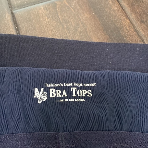 Victoria Secret strapless tank with built in bra- size L - Picture 5 of 6